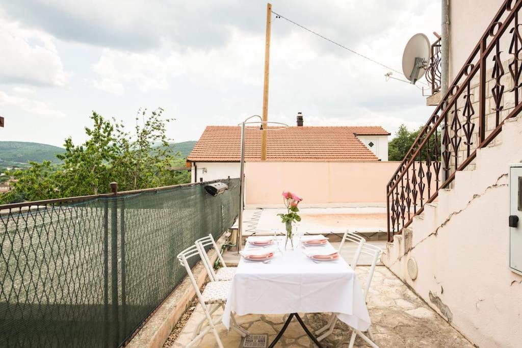 Holiday Home Goranka Zmijavci エクステリア 写真